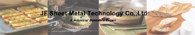Rk Bakeware Manufacturer China -Glazed 54 Donut Nonstick Baking Tray 800*600 for Industrial Bakeries