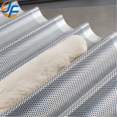 RK Bakeware Chine Foodservice NSF 5 Pain Non-stick Aluminium Eurogliss Baguette plateau à pâtisserie/ Pâtisserie française