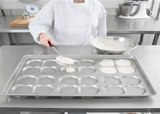 RK Bakeware Chine Foodservice NSF 24 Mold Aluminisé en acier en groupe plateau de hamburger muffin haut / pâtisserie