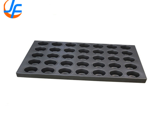 RK Bakeware Chine Foodservice Nonstick Carré Muffin plateau de cuisson couronne Muffin Pan