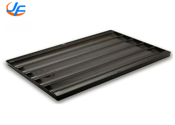 RK Bakeware China Foodservice 5 rangées de plateau de baguette perforée en aluminium sans adhésif