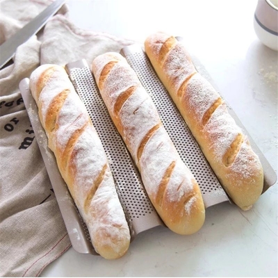 RK Bakeware Chine Foodservice NSF Pâtisserie perforée en aluminium sans adhésif