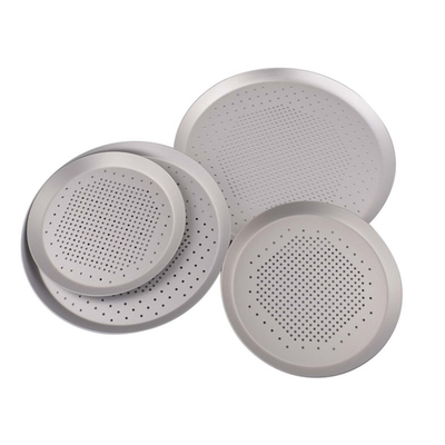 RK Bakeware Chine anode dur perforé crête mince casserole à pizza pour la cabane de pizza