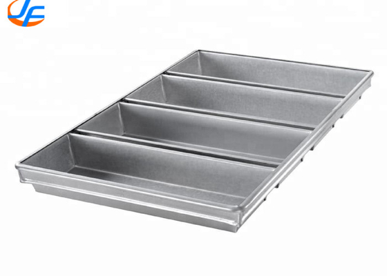 RK Bakeware Chine-Chicago métallique à 4 sangles émaillée cannelle