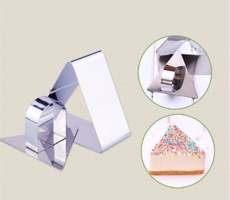 RK Bakeware Chine Foodservice NSF Triangle Mousse Ringe de gâteau en acier inoxydable Ringe moule coupé Biscuits Moldes de gâteau