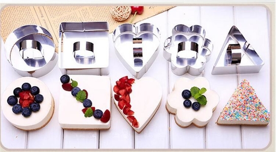 RK Bakeware Chine Foodservice NSF Triangle Mousse Ringe de gâteau en acier inoxydable Ringe moule coupé Biscuits Moldes de gâteau