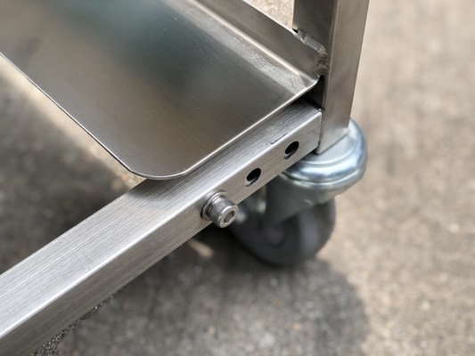 RK Bakeware China-Mackies Flatpack Z Frame Nesting Trolley en acier inoxydable pour la production de boulangerie